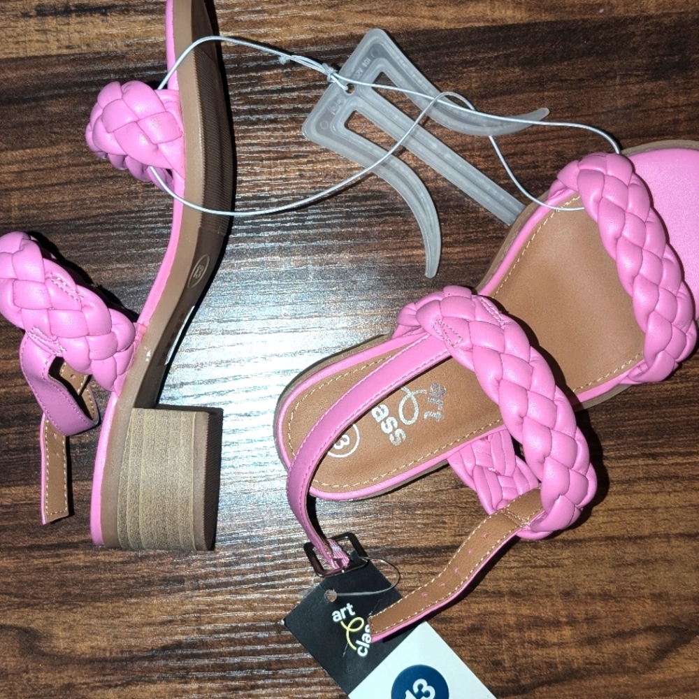 Art Class (JC Penney) Little Girls Size 13 Heeled Sandals